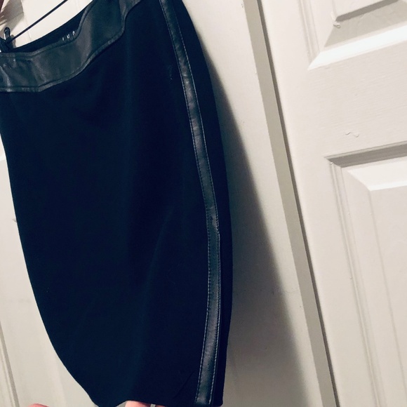 Faux Leather Trim Skirt - Picture 4 of 8